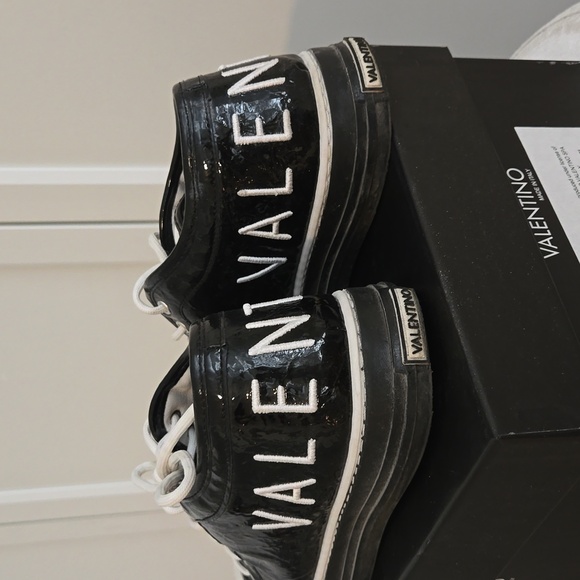 Valentino shoes - Picture 2 of 7